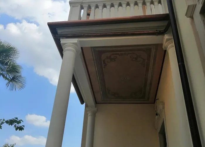 Frühstückspension Bravo 18 4*