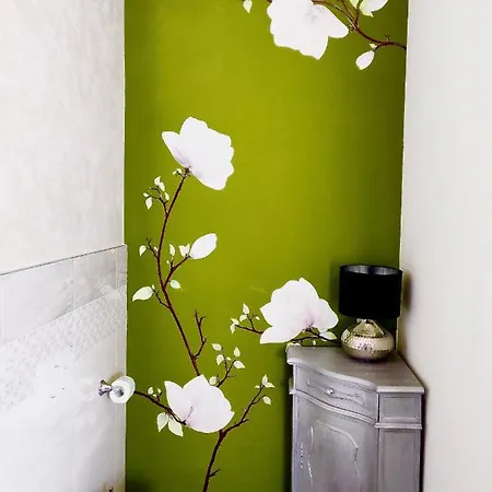 ベッド・アンド・ブレックファスト Bravo 18