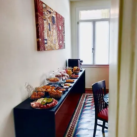 Bravo 18 Bed and Breakfast